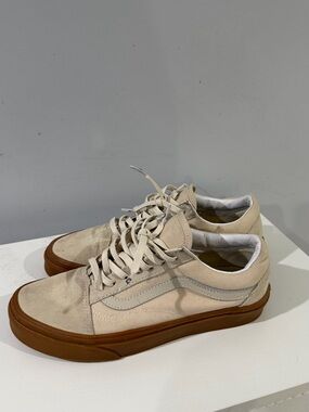 Women’s vans sneakers